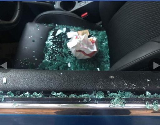 سرقة الفنان أحمد أمين وتحطيم سيارته