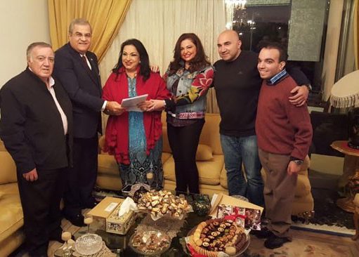 الفنانة سميرة توفيق تحتفل بعيد ميلادها