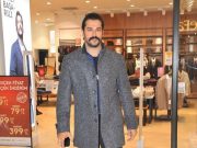 بوراك اوزجفيت يؤمن بالعين وهكذا يحصّن ابنه