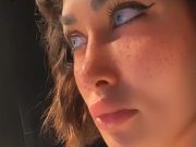 قمر شغري سيدة اعمال مميزة تساند لبنان من اجل كورونا