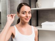 تجنّبوا التعمّق في تنظيف الأذن