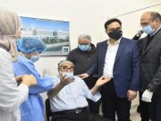 ابو سليم “صلاح تيزاني” بين أوائل متلقي لقاح كورونا