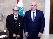 رئيس الجمهورية قلّد الفنان صلاح تيزاني-ابو سليم وسام الاستحقاق اللبناني الفضي ذي السعف تقديرا لعطاءاته وتاريخه الفني الكبير