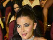 اليانا صليبا تتألق على السجادة الحمراء كعضو لجنة تحكيم في Miss Natural Beauty 2026